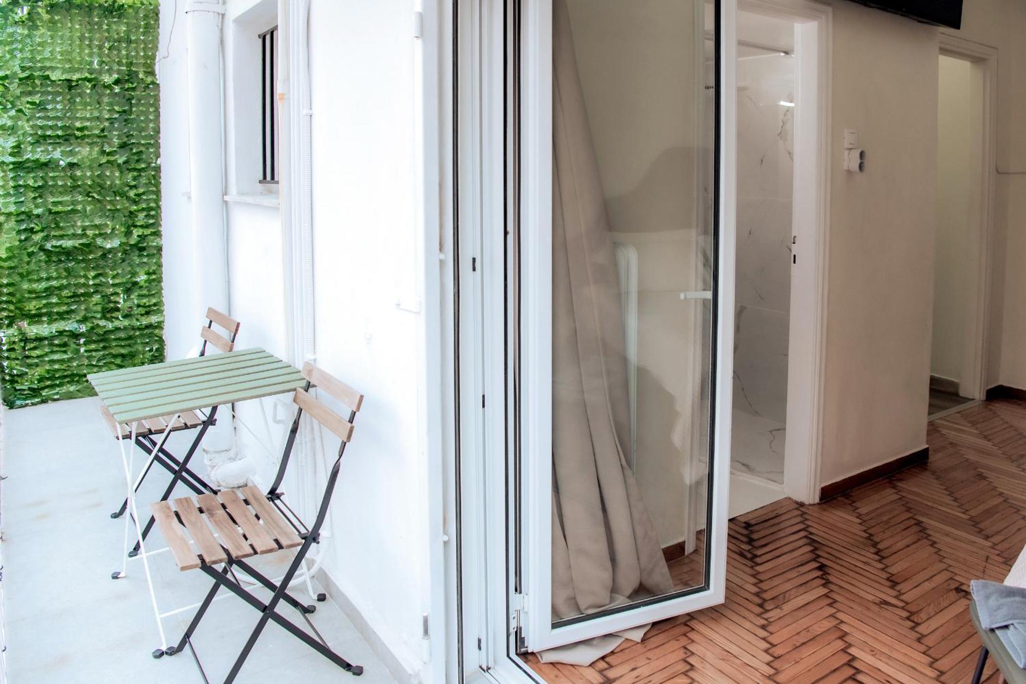 Apartment Andrianou Plaka